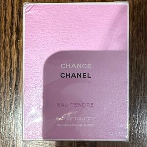 CHANEL Chance Eau Tendre Pink Box